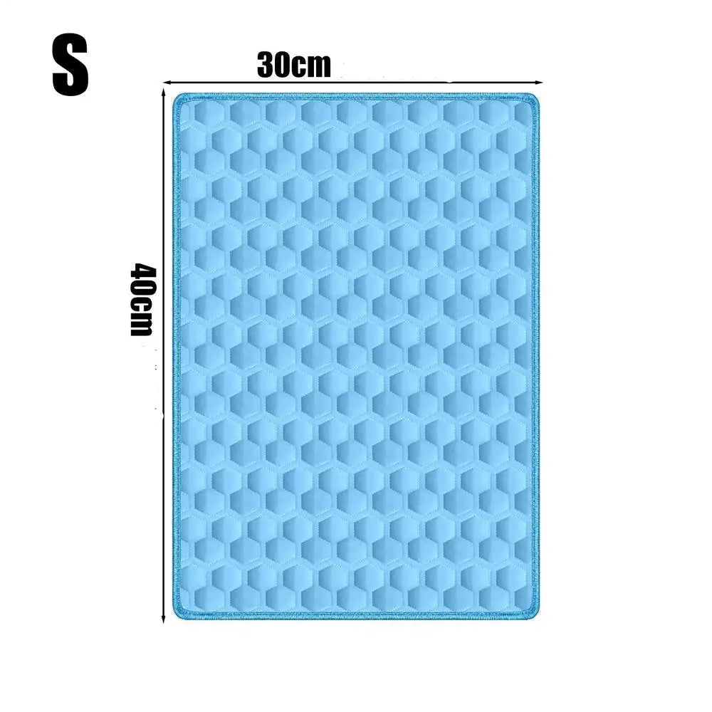 Tapis Rafraîchissant Chien & Chat — Soie Glacée, Antidérapant, Lavable