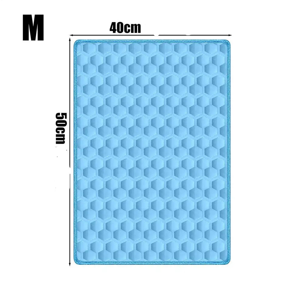 Tapis Rafraîchissant Chien & Chat — Soie Glacée, Antidérapant, Lavable